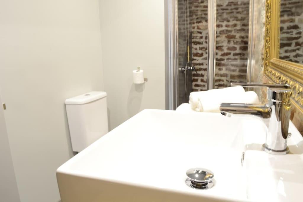 Cozy Loft - Royal Palace Madrid Bagian luar foto